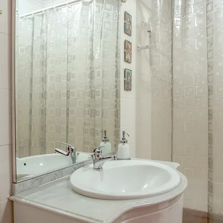 Apartment Enes House *